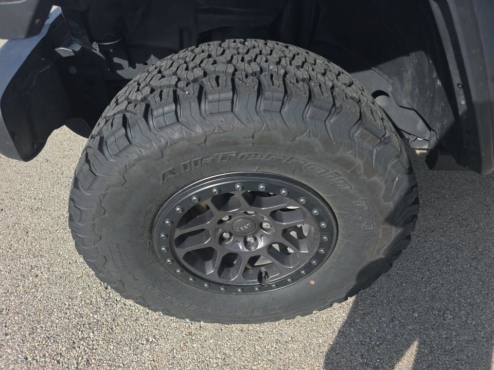 Used 2023 Jeep Wrangler Unlimited Sport w/ Xtreme 35 Tire Package AWD/4WD image 23