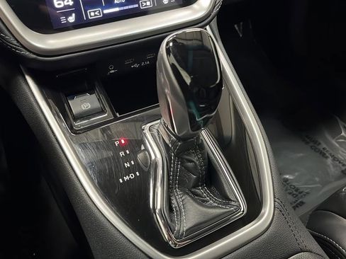 Used 2022 Subaru Outback Limited image 19