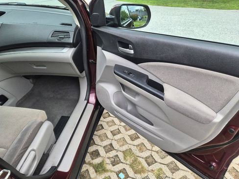 Used 2014 Honda CR-V EX image 9