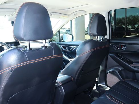 Used 2020 Subaru Crosstrek 2.0i Limited w/ Moonroof Package w/Navigation image 30