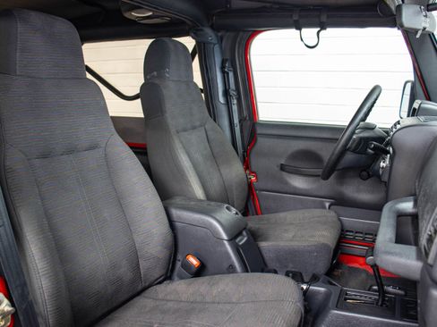 Used 2004 Jeep Wrangler Unlimited image 20