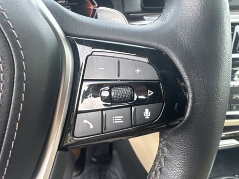 Certified 2023 BMW 540i w/ Premium Package image 27