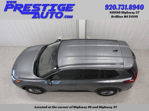 Used 2023 Nissan Rogue S AWD/4WD image 7