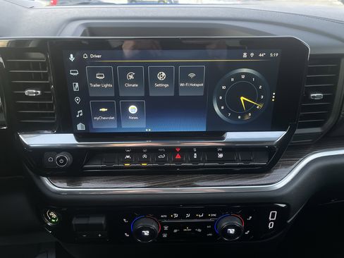 Used 2026 Chevrolet Silverado 1500 LT image 23