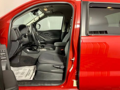 Used 2023 Nissan Frontier S w/ Technology Package AWD/4WD image 18