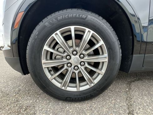 Used 2019 Cadillac XT5 Luxury image 34