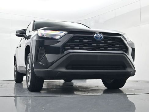 Used 2024 Toyota RAV4 XLE image 44