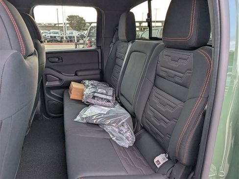 New 2026 Nissan Frontier PRO-4X w/ Pro-4x Convenience Package image 20