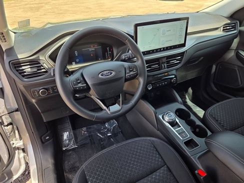 Used 2024 Ford Escape Active w/ Tech Pack #1 FWD image 13