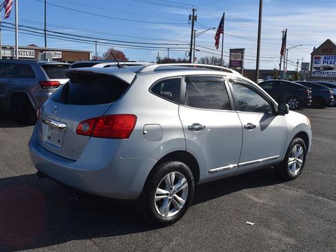 Used 2012 Nissan Rogue SV w/ Premium Pkg image 5