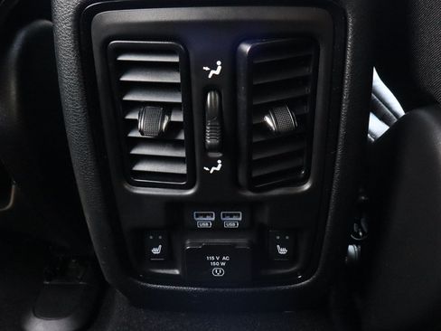Used 2024 Dodge Durango GT AWD/4WD image 22