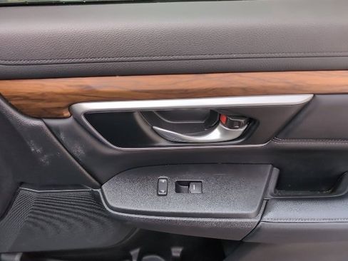 Used 2021 Honda CR-V Touring image 23