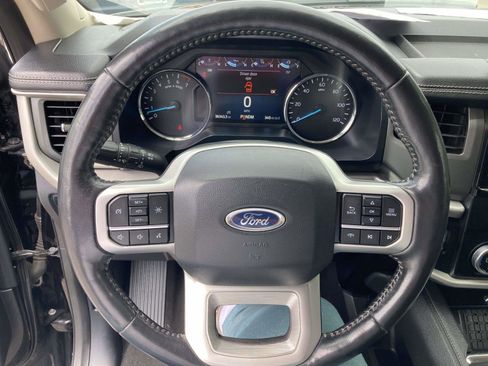 Used 2024 Ford Expedition Max XLT RWD image 32