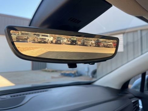 Used 2023 Buick Enclave Avenir w/ Avenir Technology Package image 16