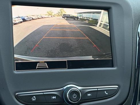 Used 2023 Chevrolet Equinox RS AWD/4WD image 18