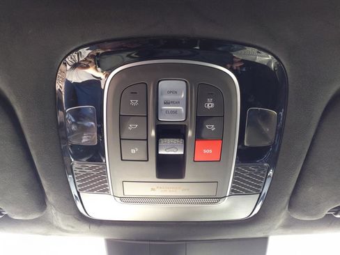 Used 2023 Hyundai Palisade Calligraphy image 20