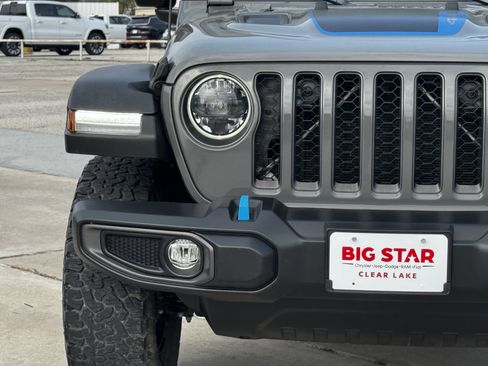 Used 2023 Jeep Wrangler Unlimited Rubicon 4xe image 6