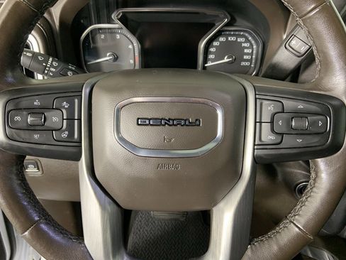 Used 2022 GMC Sierra 3500 Denali w/ Denali Ultimate Package image 37