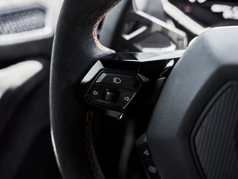 Used 2023 Lamborghini Huracan Sterrato image 57