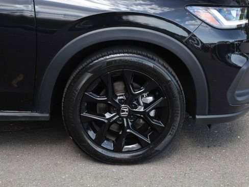 Used 2025 Honda HR-V Sport image 8