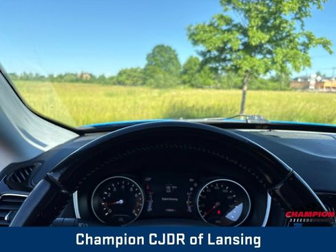 Used 2021 Jeep Compass Limited AWD/4WD image 18