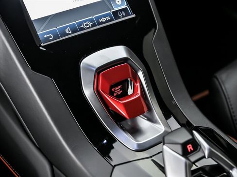 Used 2021 Lamborghini Huracan EVO image 33