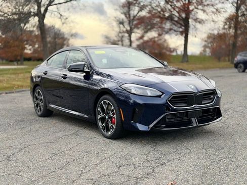 New 2026 BMW M235i xDrive w/ Technology Package image 8