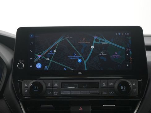 Used 2025 Toyota Grand Highlander AWD Hybrid image 15