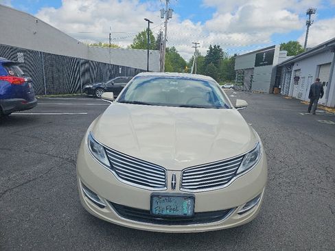 Used 2016 Lincoln MKZ AWD w/ Equipment Group 300A Reserve image 2