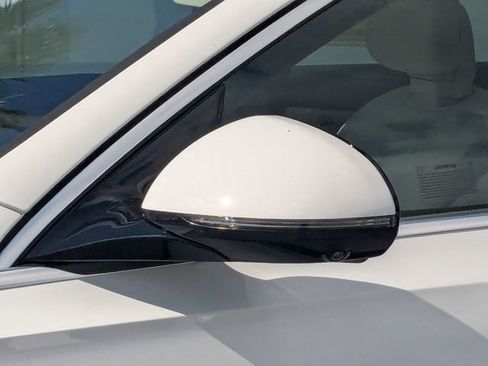 Used 2025 Mercedes-Benz E 350 4MATIC Sedan image 11