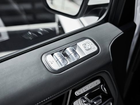 Used 2026 Mercedes-Benz G 63 AMG 4MATIC image 34
