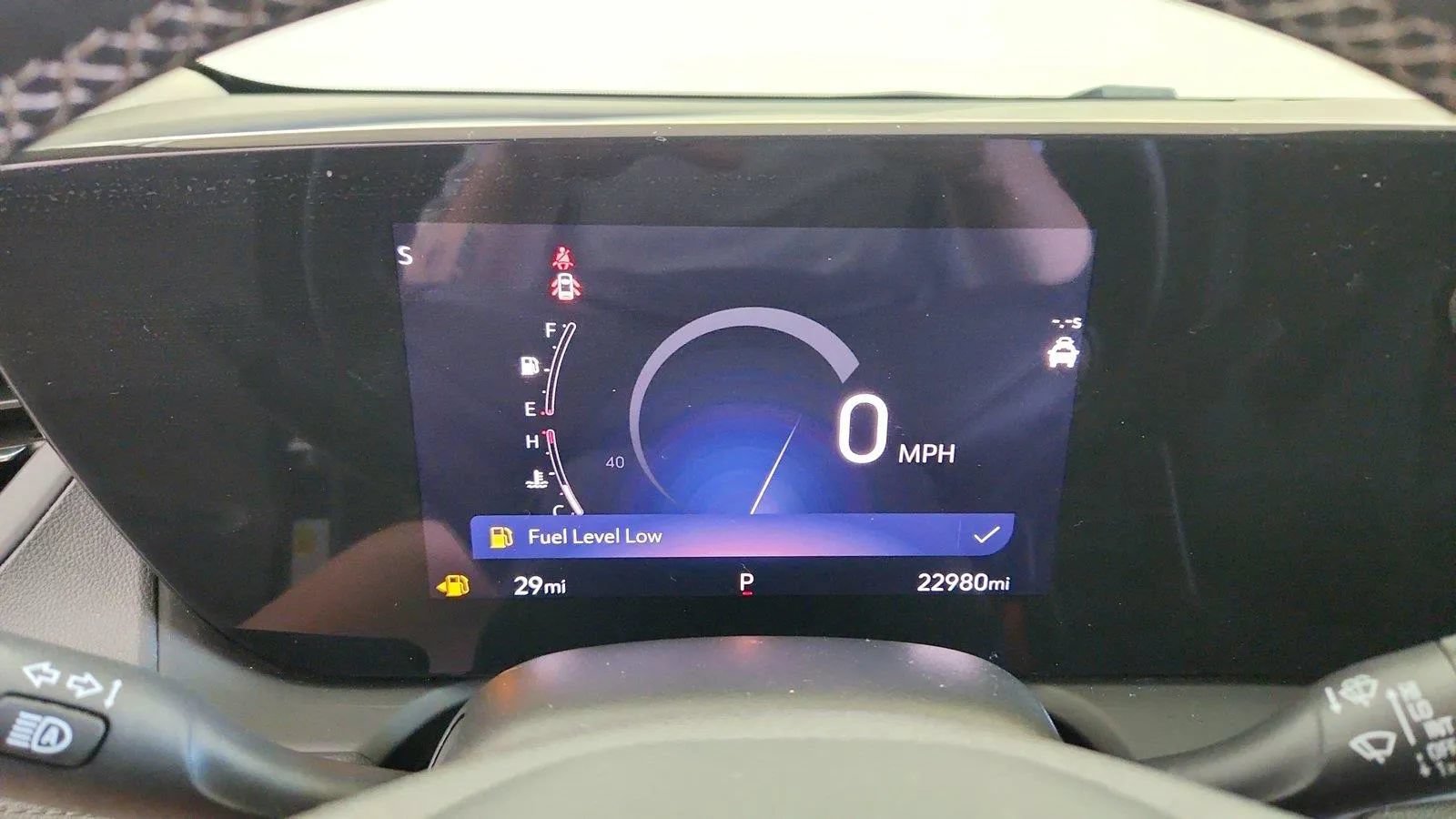 Used 2024 Buick Encore GX Preferred AWD/4WD image 17