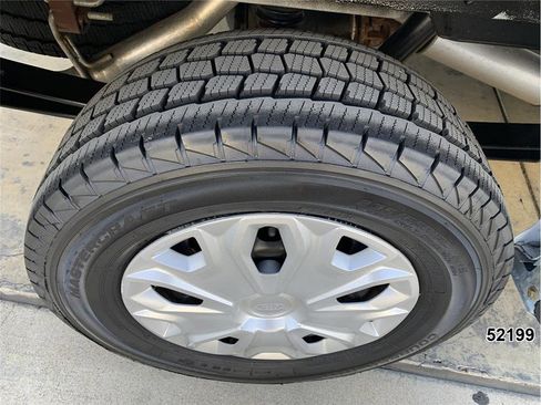 Used 2024 Ford Transit 250 Low Roof w/ Exterior Upgrade Package image 25