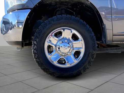 Used 2014 RAM 2500 SLT image 10