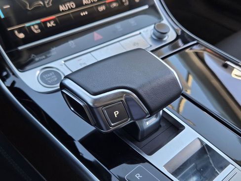 Certified 2022 Audi A8 L 3.0T w/ Executive Package image 24