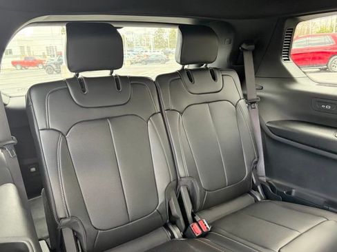 New 2025 Jeep Grand Cherokee L Limited image 35