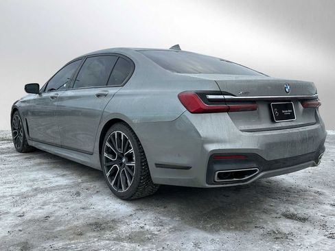 Used 2020 BMW 750i xDrive w/ M Sport Package image 5