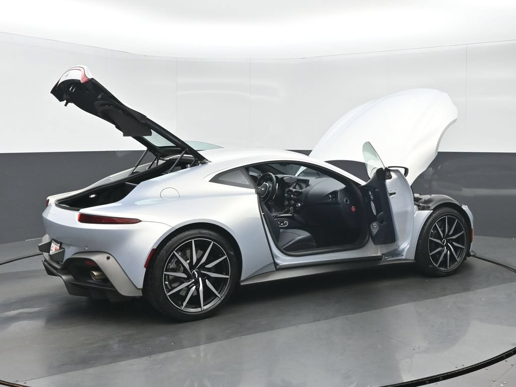 Used 2020 Aston Martin V8 Vantage Coupe RWD image 33