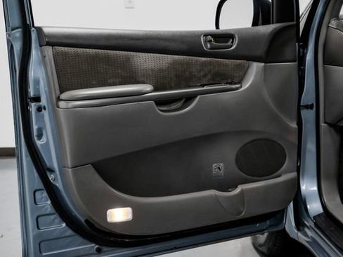 Used 2008 Toyota Sienna LE image 36