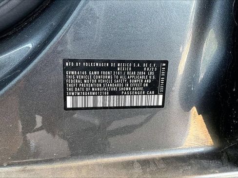 Used 2024 Volkswagen Jetta SE FWD image 18