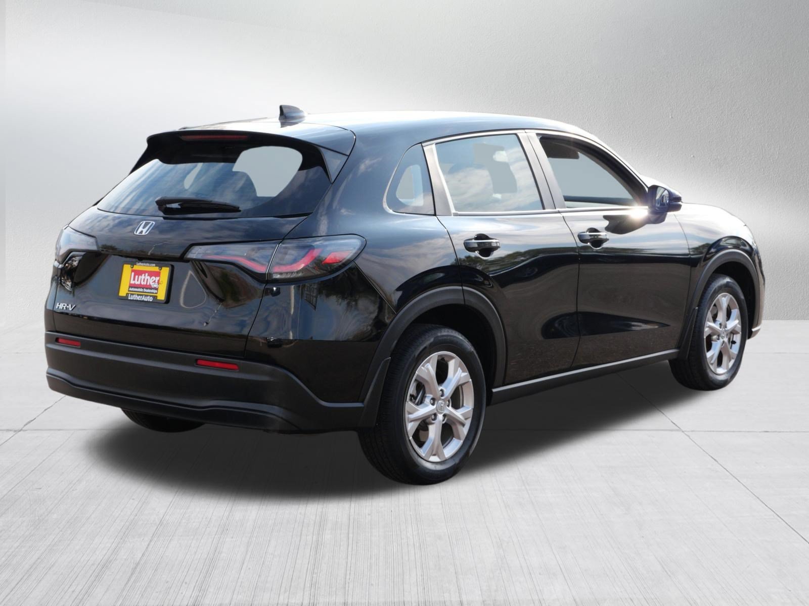 Certified 2024 Honda HR-V LX image 7