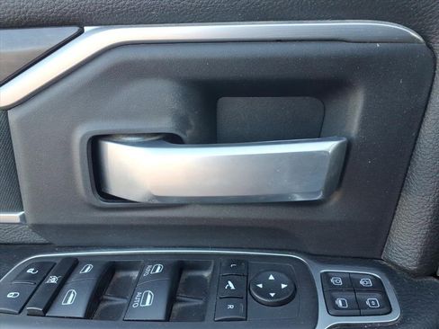 Used 2024 RAM 2500 Big Horn image 15