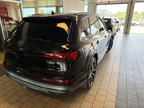 Used 2023 Audi Q7 3.0T Premium Plus AWD/4WD image 6
