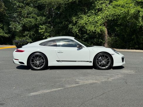 Used 2019 Porsche 911 Carrera image 14