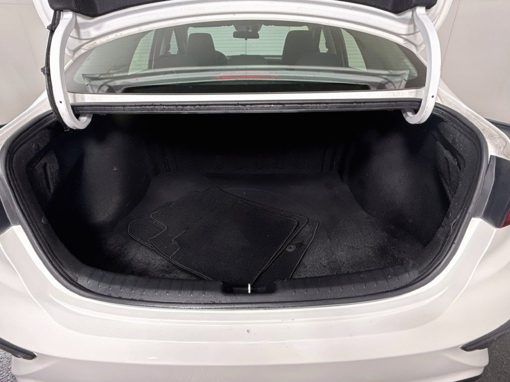 Used 2020 Kia Forte Sedan FWD image 33