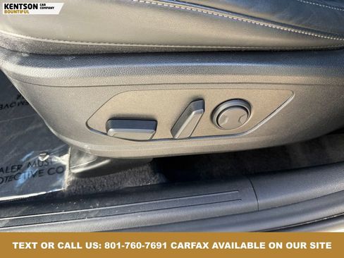 Used 2023 Kia Sorento SX image 33