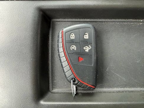 Used 2023 GMC Sierra 1500 SLE AWD/4WD image 26