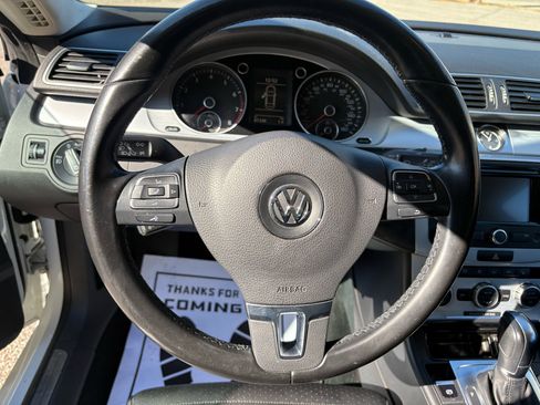 Used 2015 Volkswagen CC Sport image 13