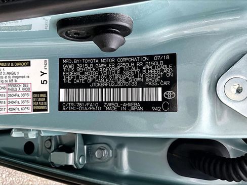 Used 2018 Toyota Prius Two image 32