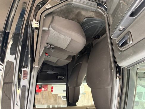 Used 2012 Chevrolet Colorado LT image 9